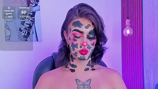 miah connor online show from October 21, 2025, 7:36 pm