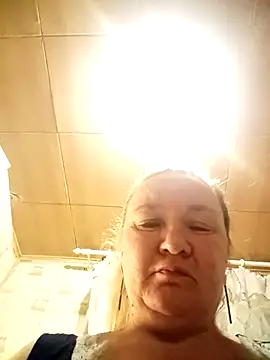 Snapshot of HelenaGlossX chatting on March 10, 2025, 1:34 am HelenaGlossX online show from March 10, 2025, 1:34 am