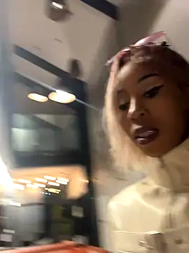 Snapshot of Dime-__ chatting on November 15, 2025, 5:53 pm Dime- online show from November 15, 2025, 5:53 pm