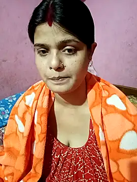 Snapshot of Hot_Pakhi chatting on December 10, 2024, 4:56 am Hot Pakhi online show from December 10, 2024, 4:56 am