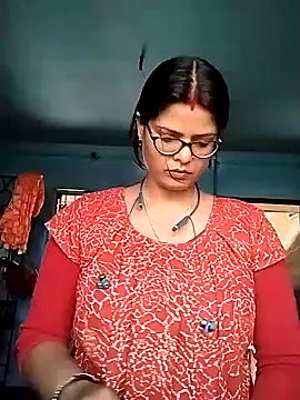 Snapshot of Hot_Pakhi chatting on January 8, 2025, 3:29 am Hot Pakhi online show from January 8, 2025, 3:29 am