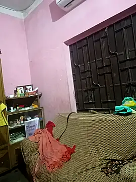 Snapshot of Hot_Pakhi chatting on January 13, 2025, 6:38 am Hot Pakhi online show from January 13, 2025, 6:38 am