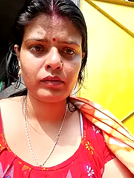 Snapshot of Hot_Pakhi chatting on January 15, 2025, 5:29 am Hot Pakhi online show from January 15, 2025, 5:29 am