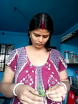 Snapshot of Hot_Pakhi chatting on January 29, 2025, 4:47 am Hot Pakhi online show from January 29, 2025, 4:47 am