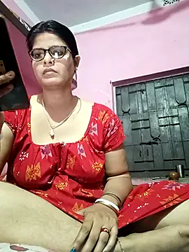 Snapshot of Hot_Pakhi chatting on February 17, 2025, 11:44 am Hot Pakhi online show from February 17, 2025, 11:44 am