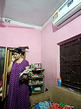 Snapshot of Hot_Pakhi chatting on February 27, 2025, 2:53 am Hot Pakhi online show from February 27, 2025, 2:53 am