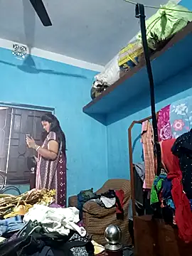 Snapshot of Hot_Pakhi chatting on March 17, 2025, 11:10 am Hot Pakhi online show from March 17, 2025, 11:10 am