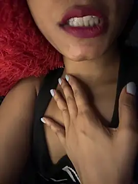 Hot Goldengirl online show from September 29, 2025, 9:30 pm