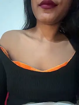 Hot Goldengirl online show from December 14, 2025, 7:18 pm