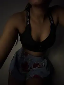 Hot Goldengirl online show from May 16, 2026, 8:07 pm