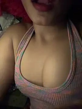 Hot Goldengirl online show from June 15, 2026, 8:22 pm