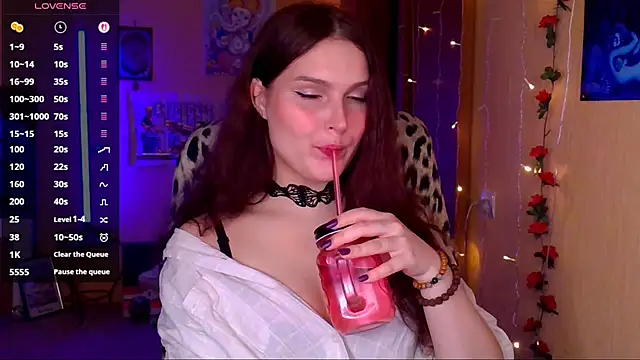 Jenna Sativa online show from April 18, 2026, 1:26 pm