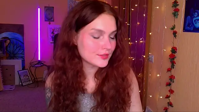 Jenna Sativa online show from August 6, 2026, 1:02 pm