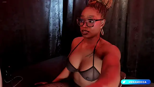 MiaKnox online show from April 16, 2026, 12:33 am