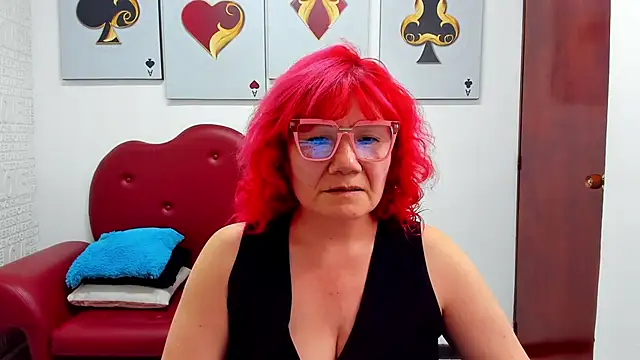 Salomeediaz  online show from September 30, 2025, 9:09 pm