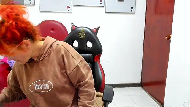 Salomeediaz  online show from March 16, 2026, 9:08 pm