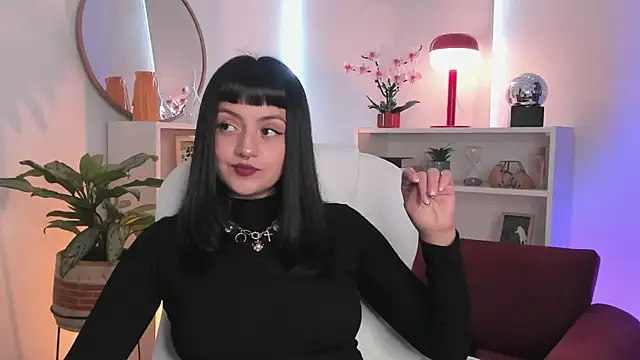 Snapshot of nahiapaws chatting on February 21, 2026, 6:31 pm nahiapaws online show from February 21, 2026, 6:31 pm