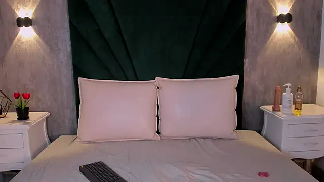 Snapshot of Alexiis_Etereo chatting on February 18, 2026, 7:21 pm Alexiis Etereo online show from February 18, 2026, 7:21 pm