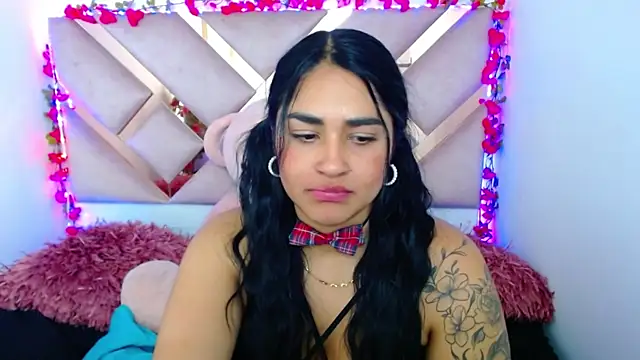 Charlotte cute18 online show from March 21, 2025, 7:00 am