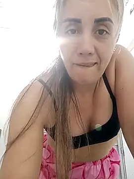 Isabel23zr online show from April 18, 2026, 4:49 am