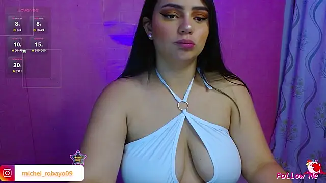 Snapshot of karol_9 chatting on June 6, 2026, 1:00 am karol 9 online show from June 6, 2026, 1:00 am