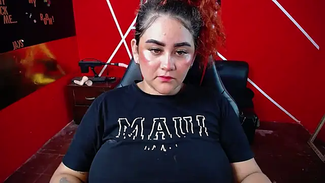 loly bigbooty4u online show from February 3, 2026, 5:27 am