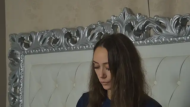 AliceMunro online show from October 7, 2025, 7:11 pm