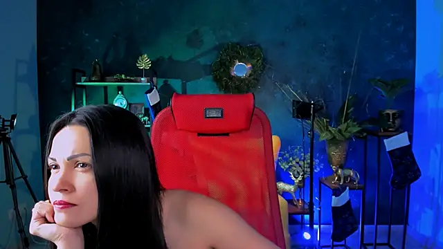 Snapshot of KarolinaRobinson chatting on December 27, 2024, 12:23 pm KarolinaRobinson online show from December 27, 2024, 12:23 pm