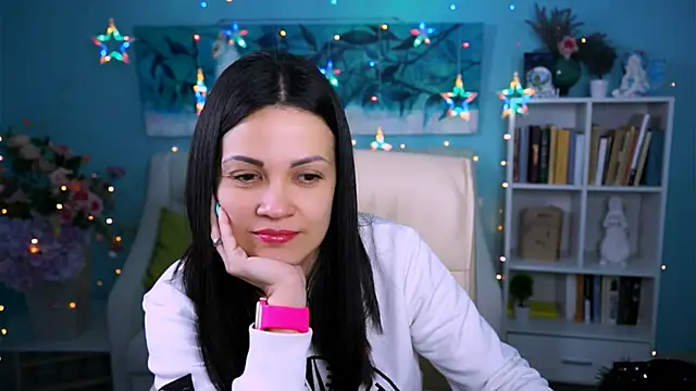 Snapshot of KarolinaRobinson chatting on February 7, 2025, 4:56 pm KarolinaRobinson online show from February 7, 2025, 4:56 pm