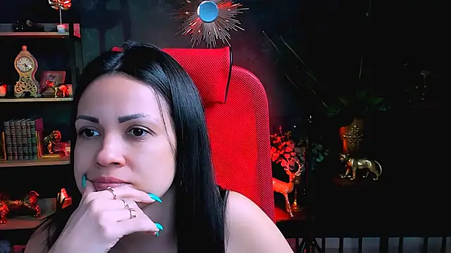 Snapshot of KarolinaRobinson chatting on February 20, 2025, 2:46 pm KarolinaRobinson online show from February 20, 2025, 2:46 pm