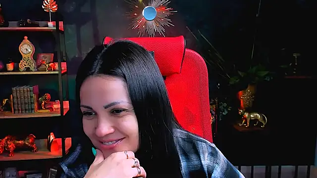 Snapshot of KarolinaRobinson chatting on February 20, 2025, 5:51 pm KarolinaRobinson online show from February 20, 2025, 5:51 pm