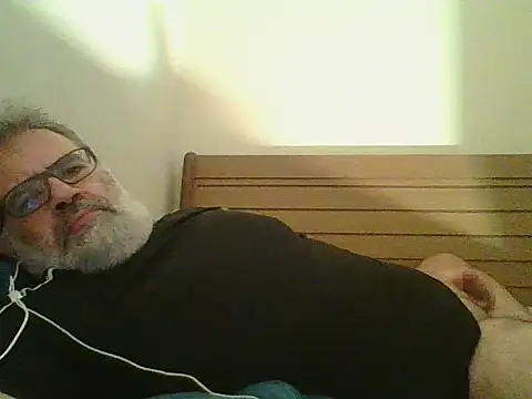 DockTVXXX online show from November 6, 2025, 3:29 am