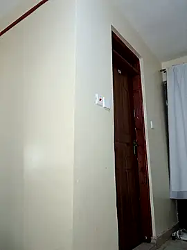 suckmyboobs12  online show from March 4, 2026, 5:57 am