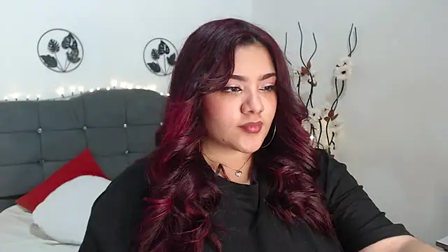 KathyGonzalez online show from January 13, 2025, 5:12 am