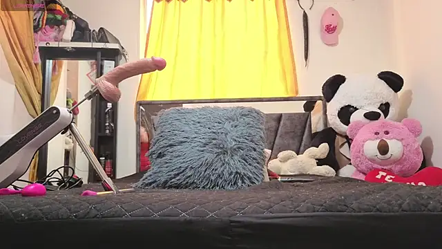 Snapshot of Hotsamantamature chatting on October 8, 2025, 8:39 pm Hotsamantamature online show from October 8, 2025, 8:39 pm