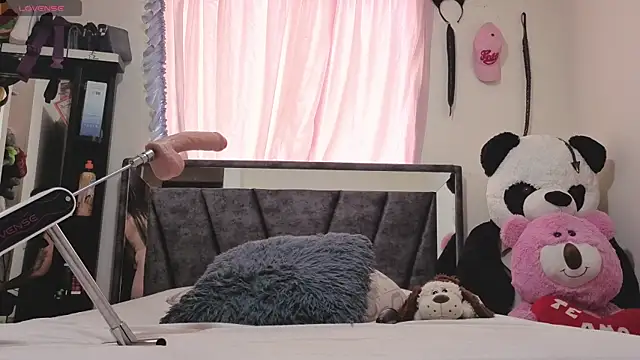 Snapshot of Hotsamantamature chatting on October 18, 2025, 6:30 pm Hotsamantamature online show from October 18, 2025, 6:30 pm