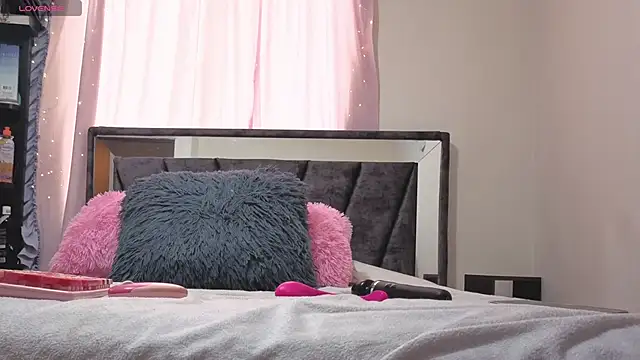 Snapshot of Hotsamantamature chatting on November 13, 2025, 6:29 pm Hotsamantamature online show from November 13, 2025, 6:29 pm