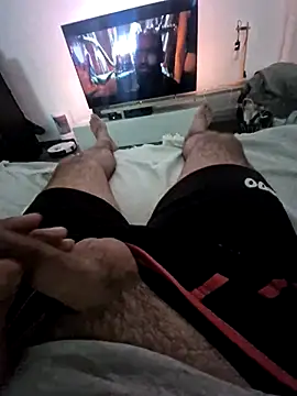 Snapshot of Leonormaldick chatting on September 12, 2025, 1:33 pm Leonormaldick online show from September 12, 2025, 1:33 pm