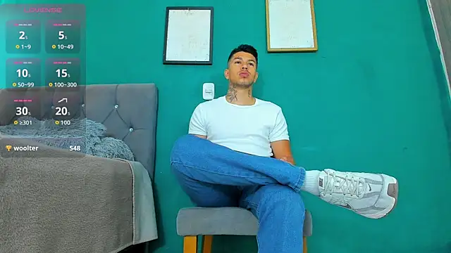 mateoreal1 online show from July 29, 2026, 12:47 pm