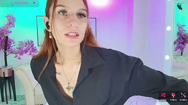Snapshot of Tamara_slimx chatting on September 14, 2025, 4:28 pm Tamara slimx online show from September 14, 2025, 4:28 pm