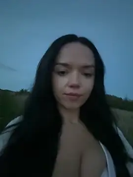 Vanesskaa online show from September 30, 2025, 6:13 pm