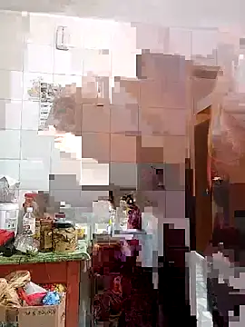 Snapshot of isaReyes chatting on October 14, 2025, 3:57 pm isaReyes online show from October 14, 2025, 3:57 pm