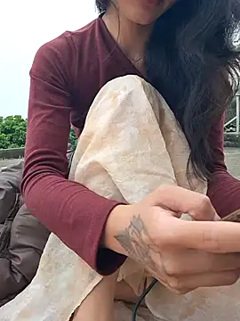 Snapshot of Linda_2k chatting on December 30, 2024, 6:53 am Linda 2k online show from December 30, 2024, 6:53 am