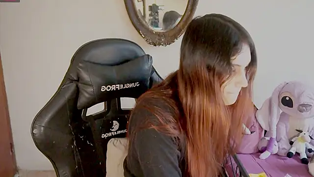 xofix online show from March 18, 2025, 5:31 pm