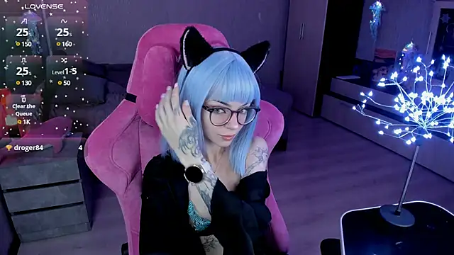 Snapshot of The_love_project chatting on January 21, 2025, 12:46 am The love project online show from January 21, 2025, 12:46 am