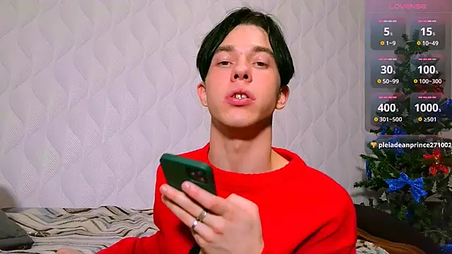 Snapshot of Jerry_Bomb chatting on January 1, 2025, 1:05 pm Jerry Bomb online show from January 1, 2025, 1:05 pm