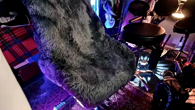 Snapshot of Barry_Indica chatting on December 15, 2024, 12:18 am Barry Indica online show from December 15, 2024, 12:18 am