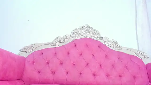 Snapshot of Briyit_Doll chatting on October 4, 2025, 8:29 pm Briyit Doll online show from October 4, 2025, 8:29 pm