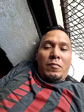 Snapshot of Brayianyesed chatting on March 26, 2026, 6:24 pm Brayianyesed online show from March 26, 2026, 6:24 pm