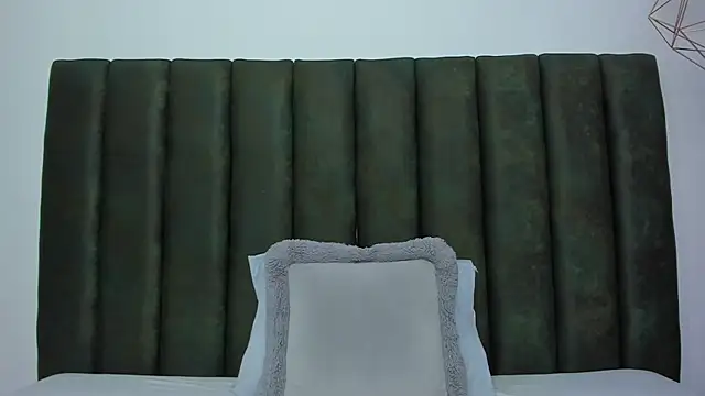 ThailyCherry online show from January 8, 2026, 8:22 pm